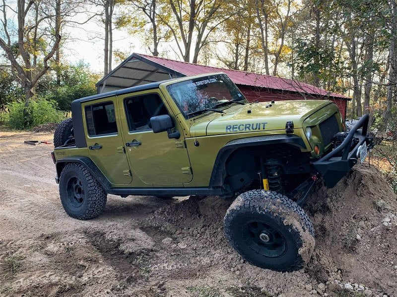 Recruit JKU 4-door Half Hardtop Kit