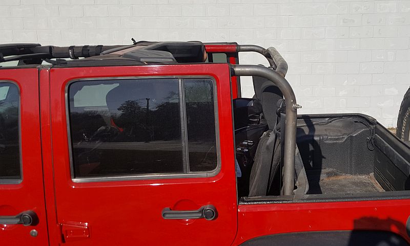 Installed Recruit cage kit.