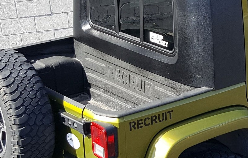 JKU 4 door Recruit Bulkhead