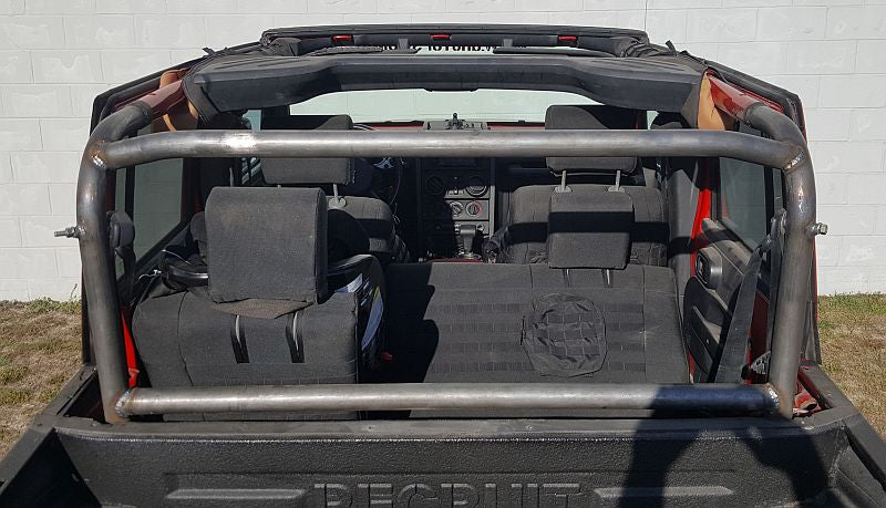 The installed Recruit cage kit.