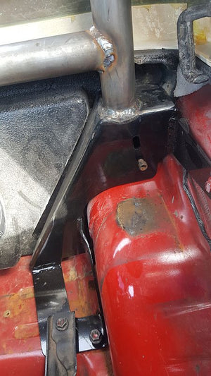 JKU RECRUIT Weld-in Cage Kit